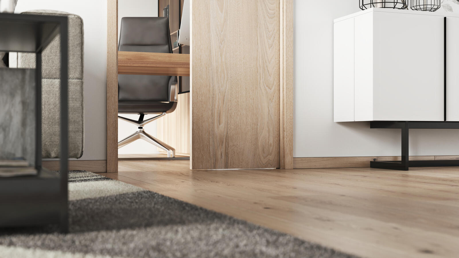 Soklová lišta umožňujúca nalepenie podlahovej krytiny